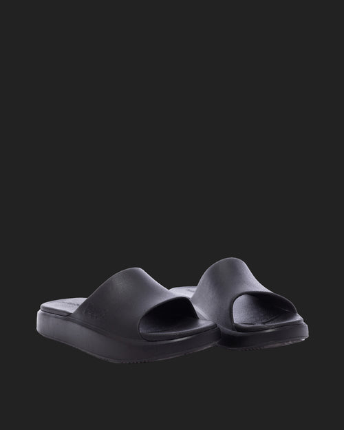 Riviera Black