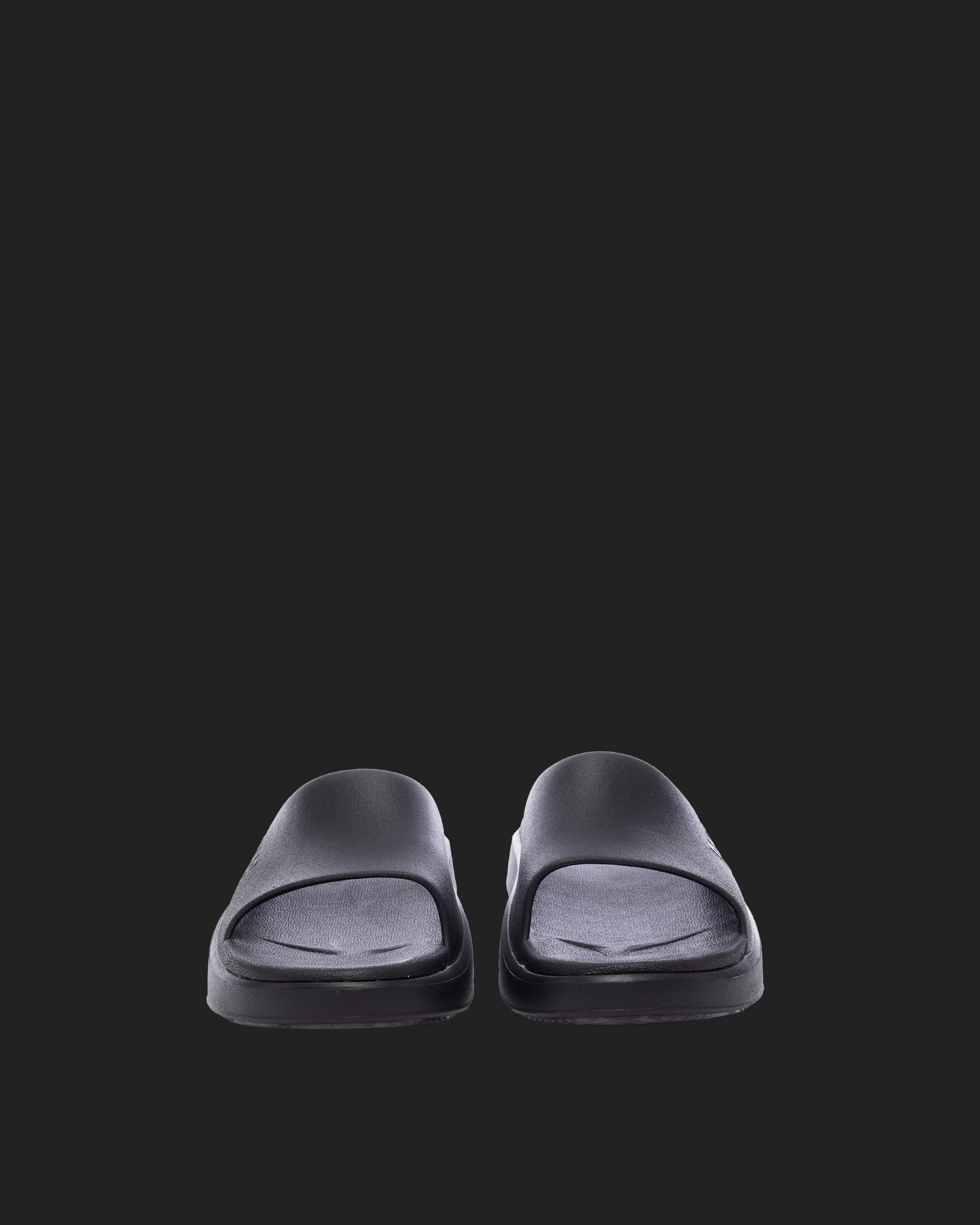 Riviera Black
