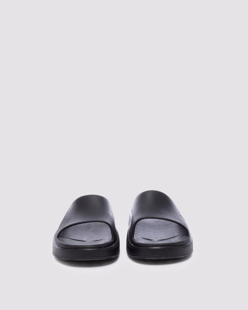 Riviera Black