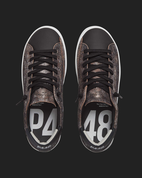 John Black/Metallic