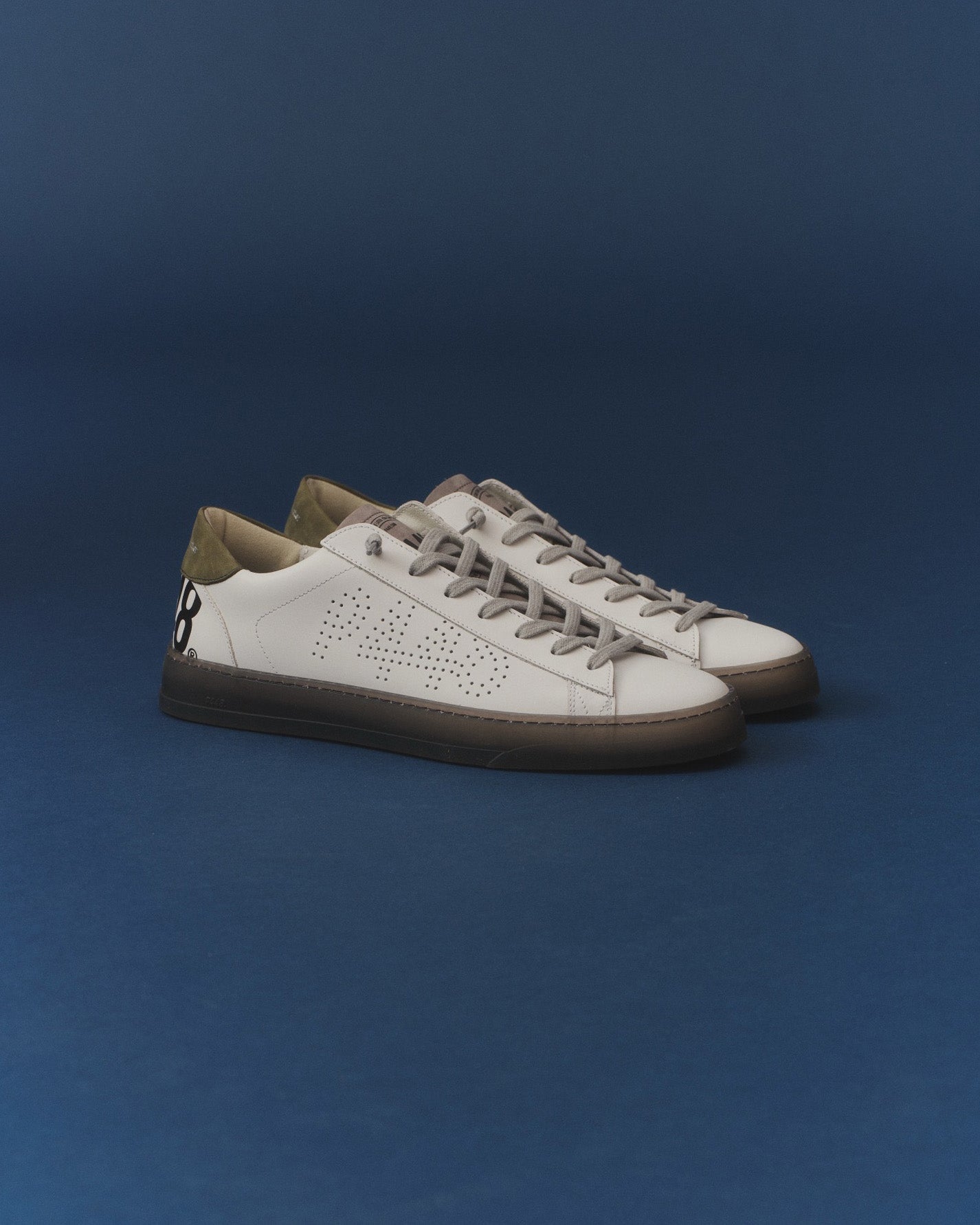 レーシングスクール★ユニオンジャック★ロンドンバス★木製 Jack Moss Sneaker – P448