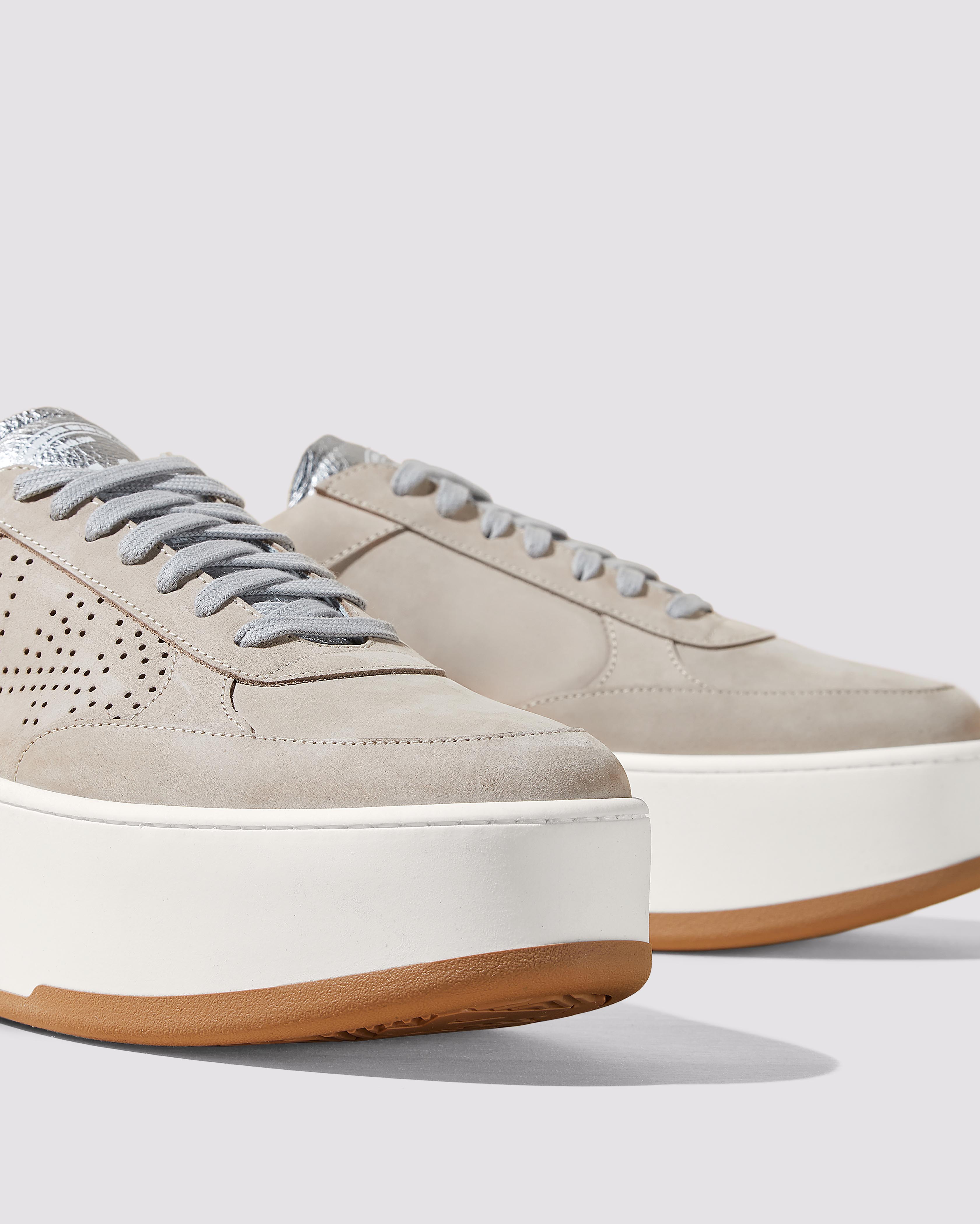 Empire Neutral Sneaker – P448