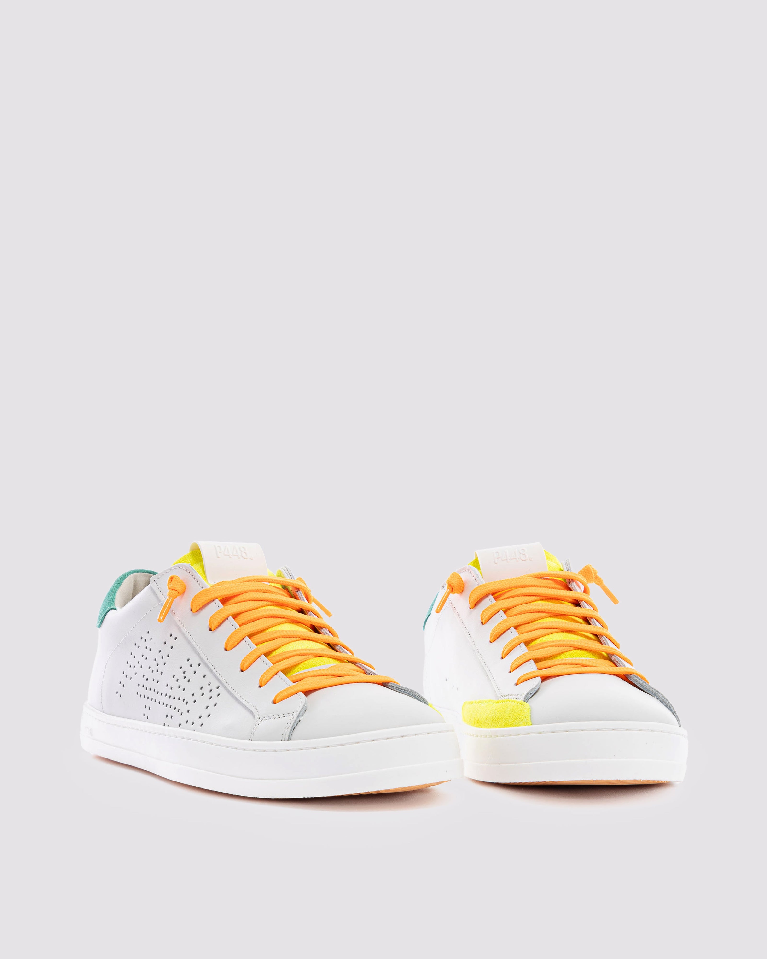 John White/Fluo