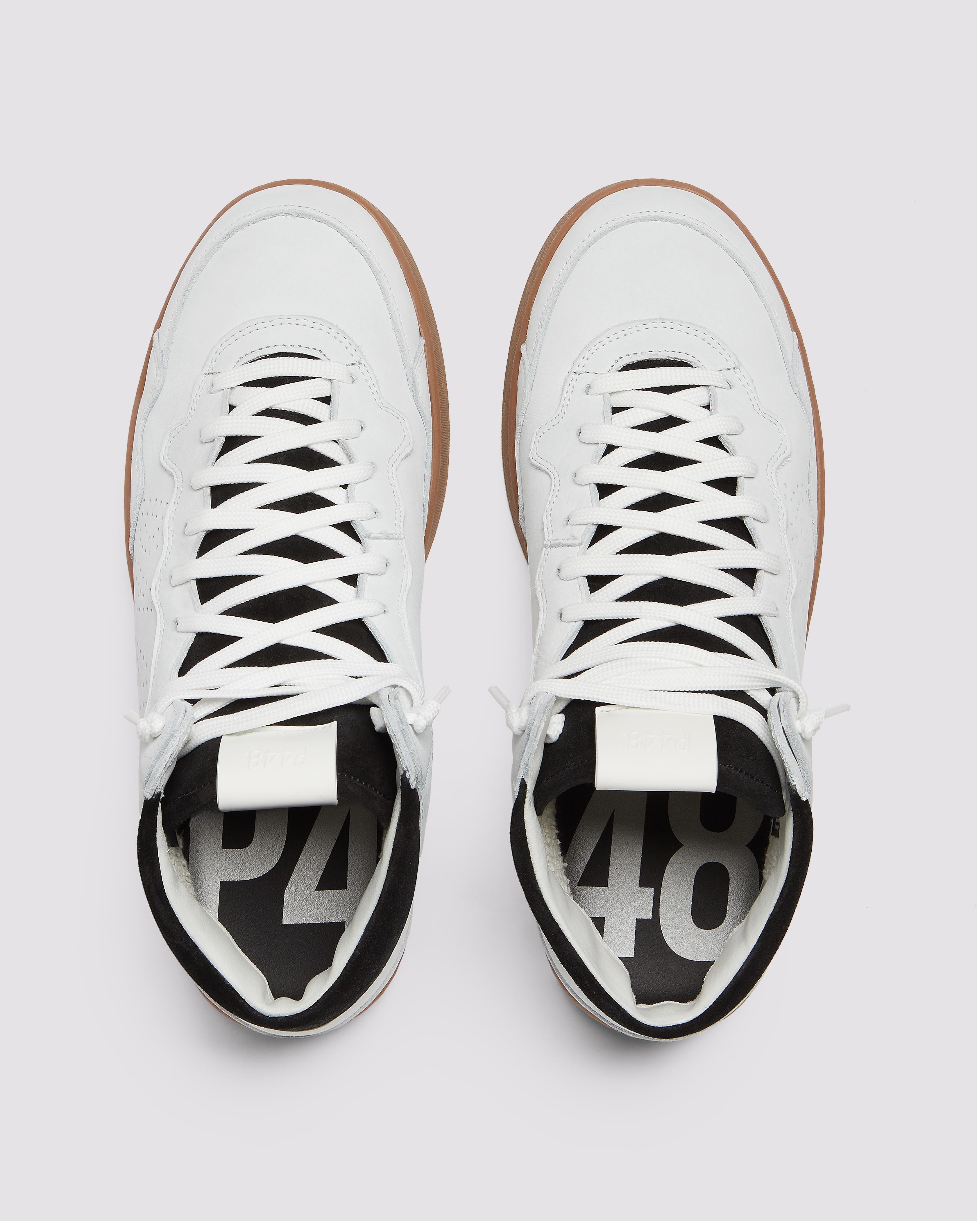 ティーズ ページ48 Vert Mid Caviar Sneaker – P448